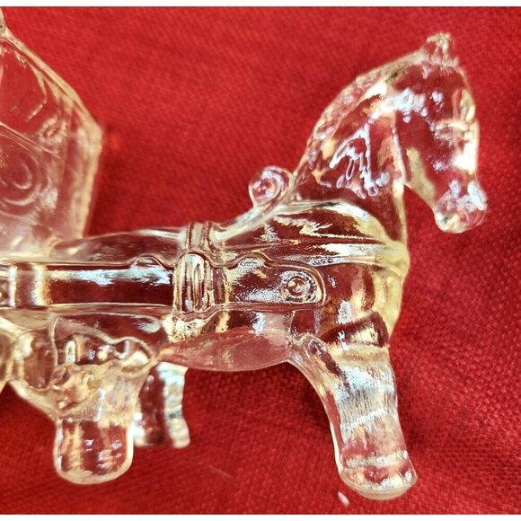 Vintage Large Jeannette Glass Candy Dish, Horse and Cart, - Picture 5 of 16
